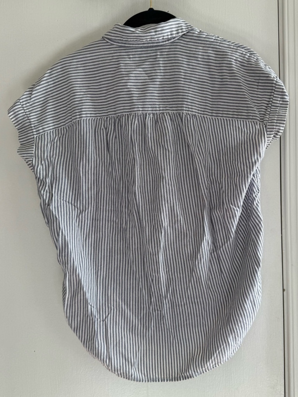 Madewell Blue and White Striped Short Sleeve Button-Down Shirt Size XXS - Picture 2 of 5